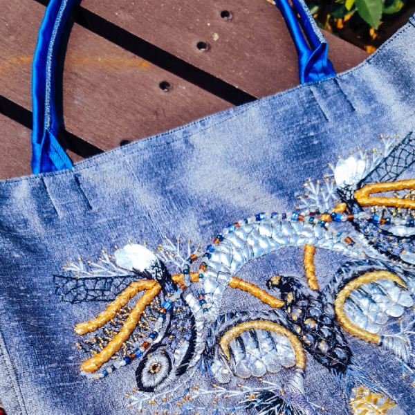 Tote bag with hand-embroidered House Arryn sigil | Game of Thrones fan art