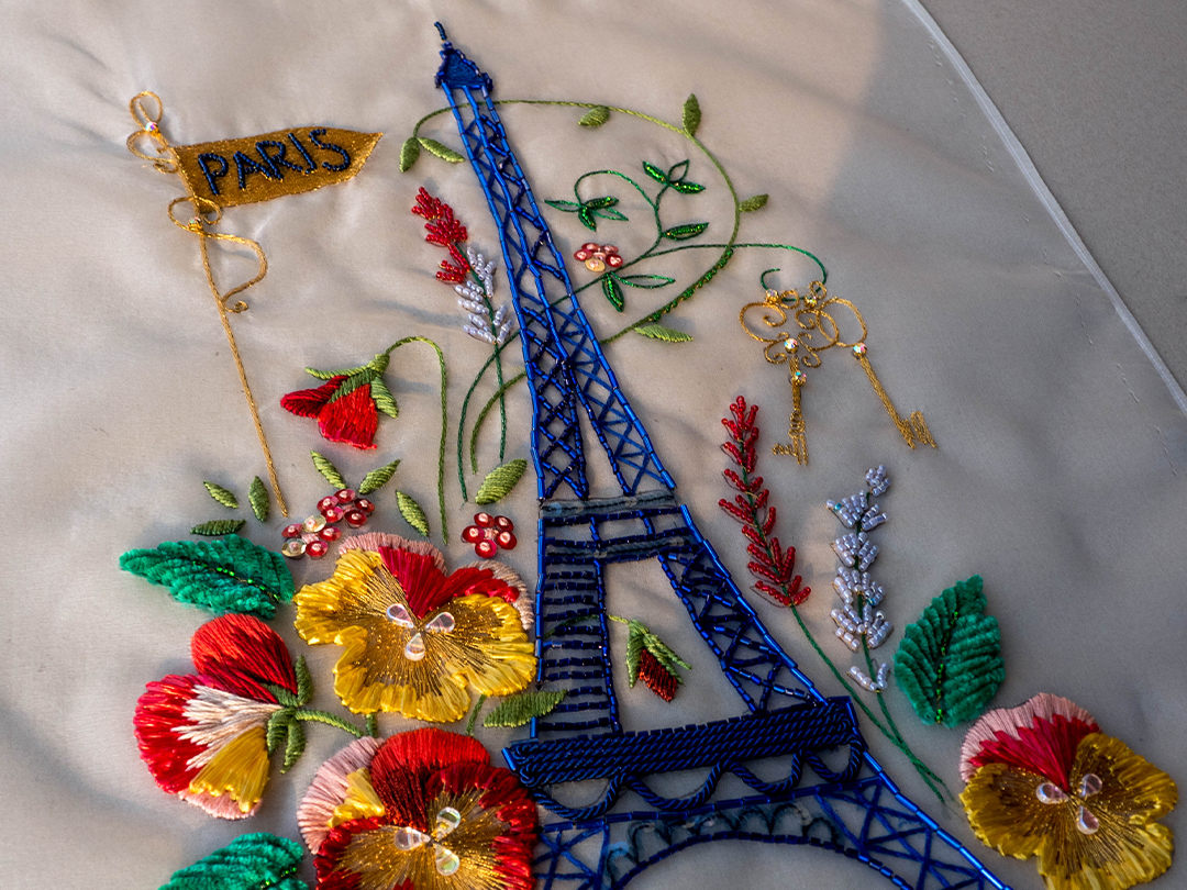 Couture embroidery artist Level 1