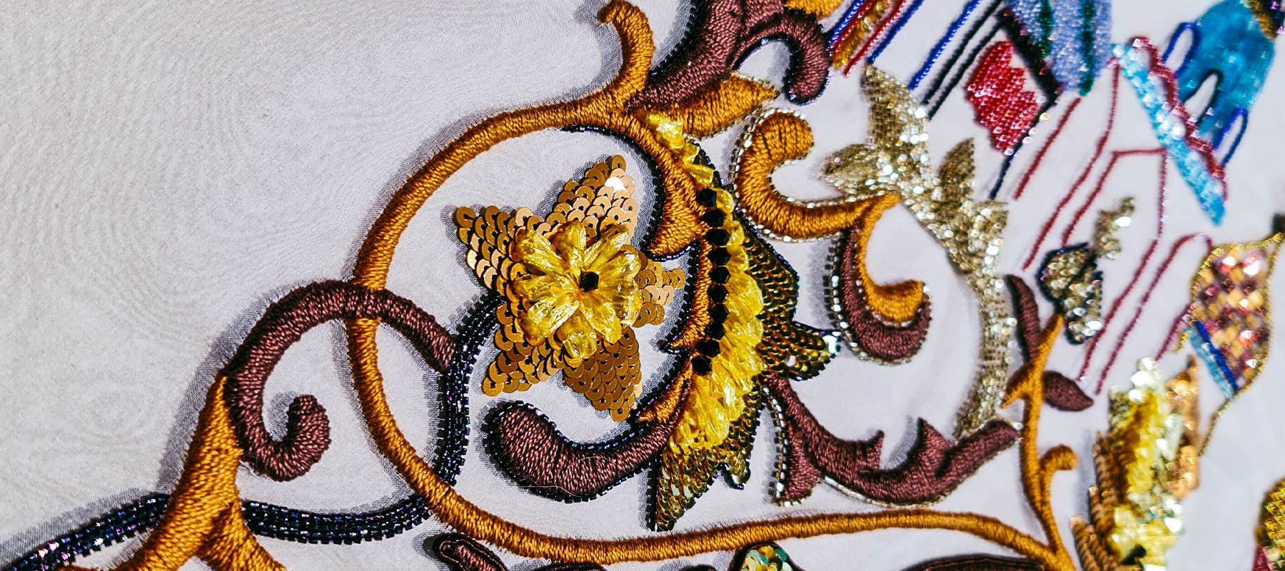Couture embroidery artist Level 3