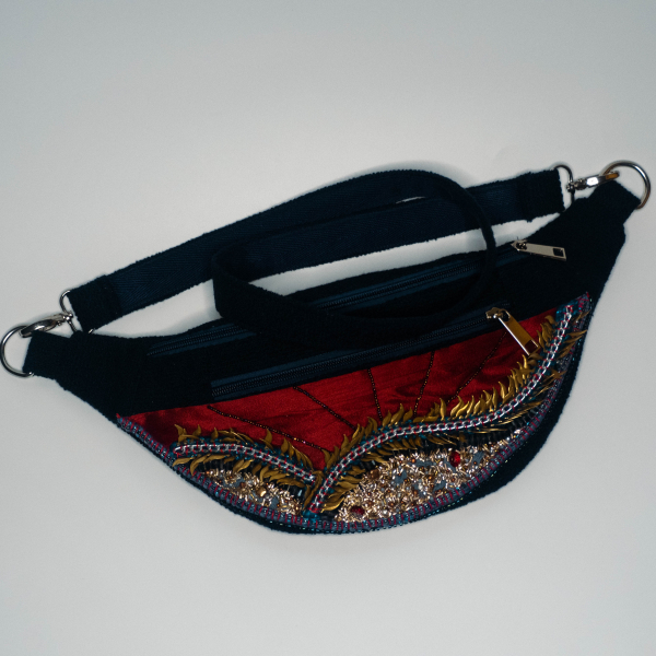 Crossbody bag with hand embroidery inspired by House of the Dragon show