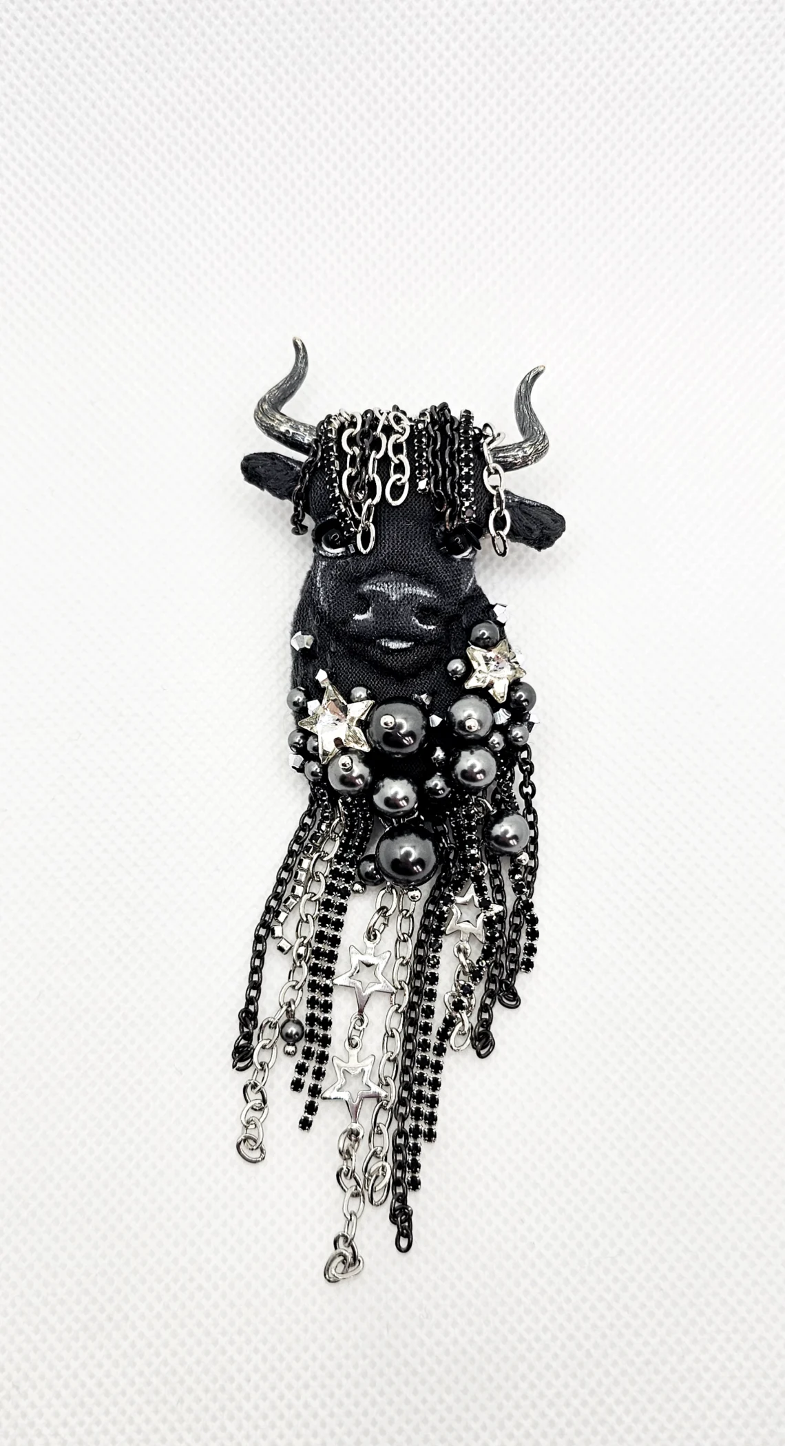 Taurus Textile Brooch - Hand embroidery by Ksenia Semirova